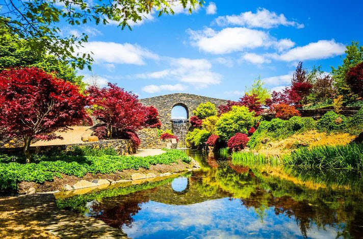 Mayfield Garden, Australia